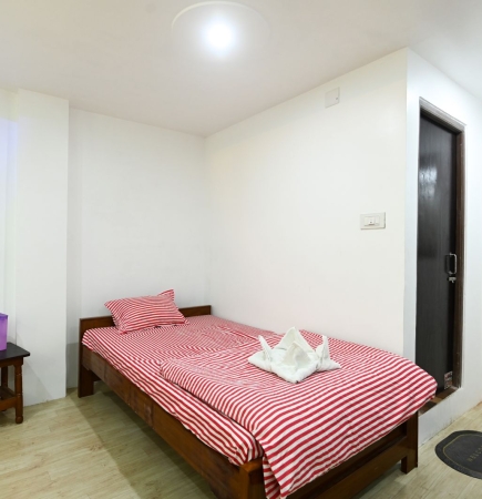 Triple Bed Standard